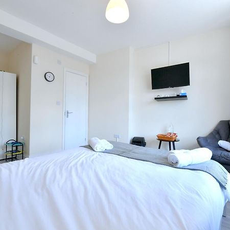City Apartments Near Seven Sisters Londra Dış mekan fotoğraf