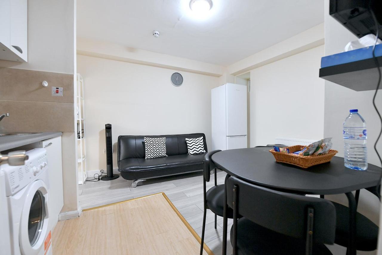 City Apartments Near Seven Sisters Londra Dış mekan fotoğraf
